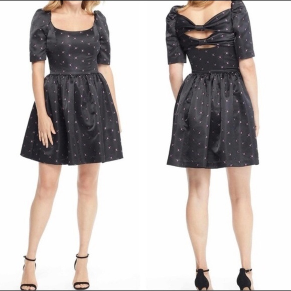 Gal Meets Glam Maude Satin Jacquard Bow Back Dress